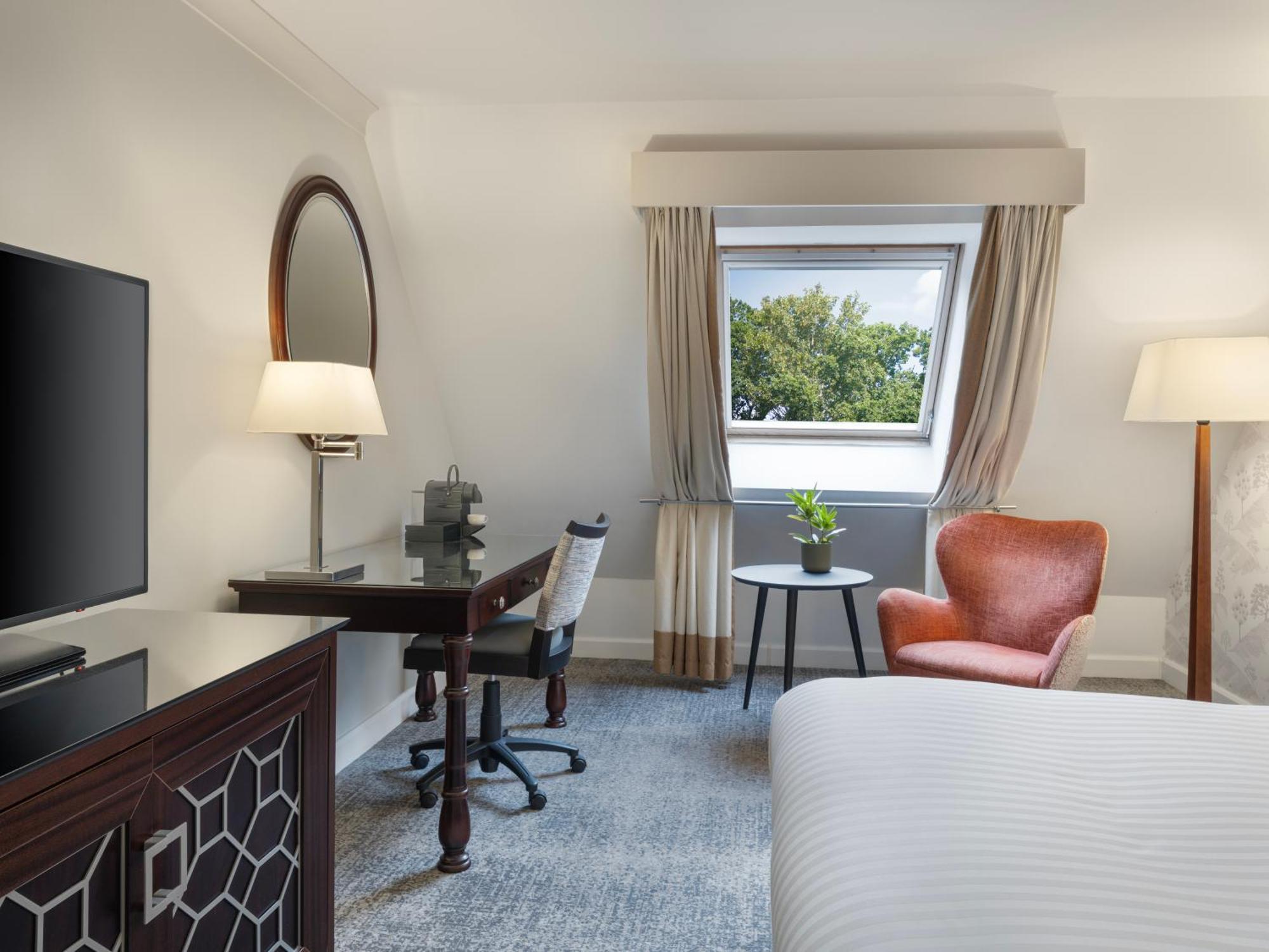 Delta Hotels By Marriott Worsley Park Country Club Zewnętrze zdjęcie