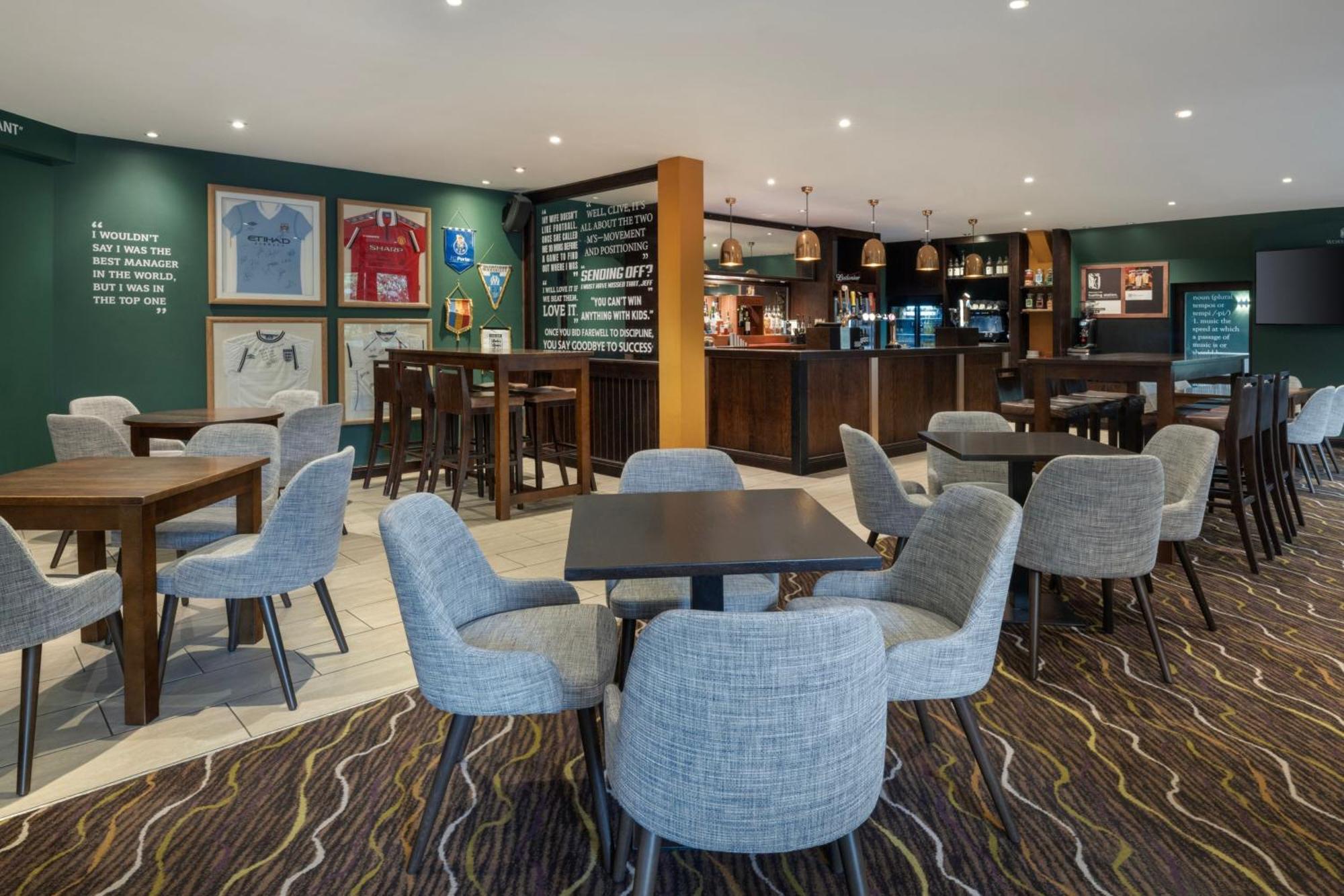 Delta Hotels By Marriott Worsley Park Country Club Zewnętrze zdjęcie